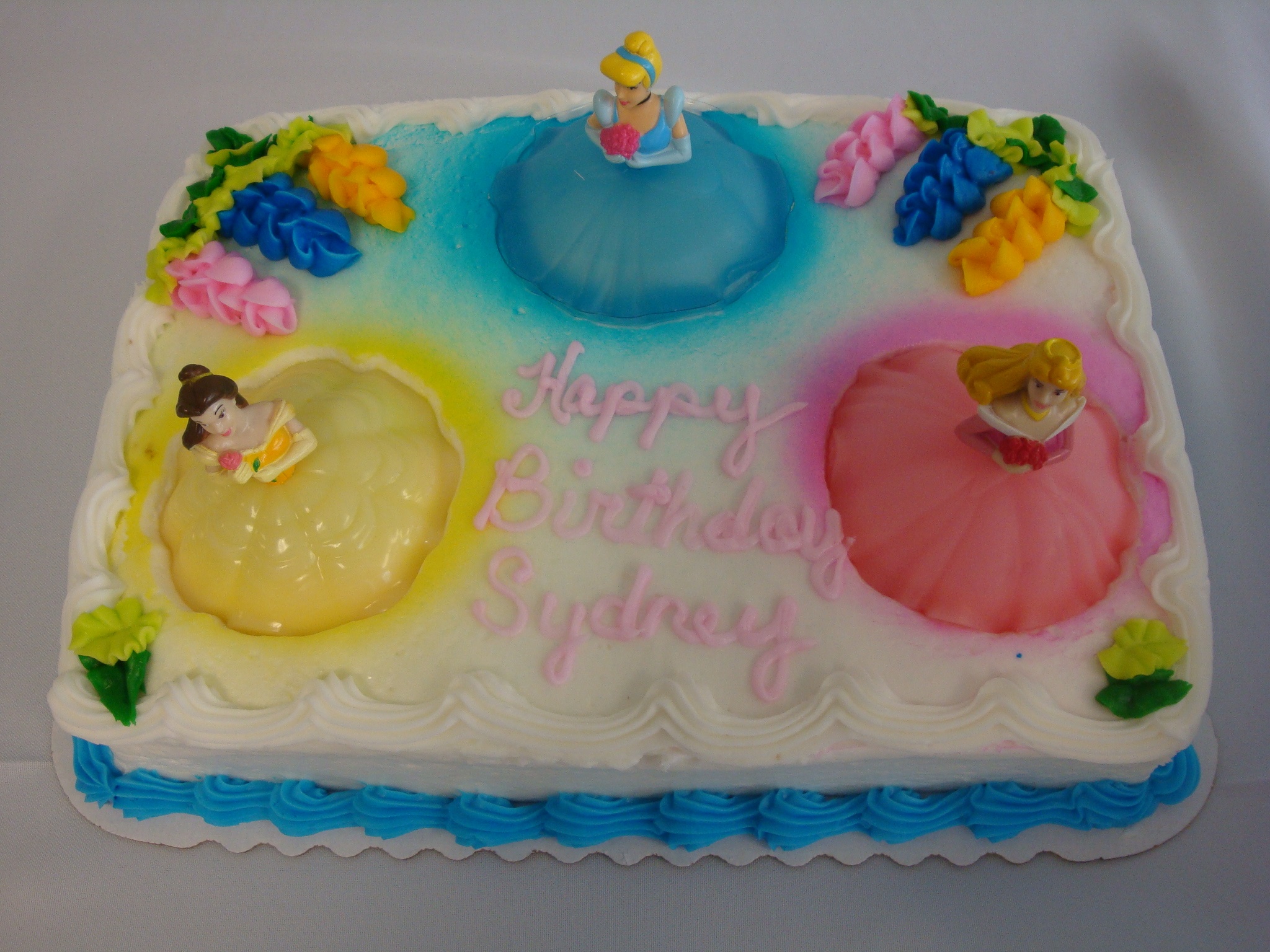 2011-05-29-Sydney's 3rd BD-01.jpg